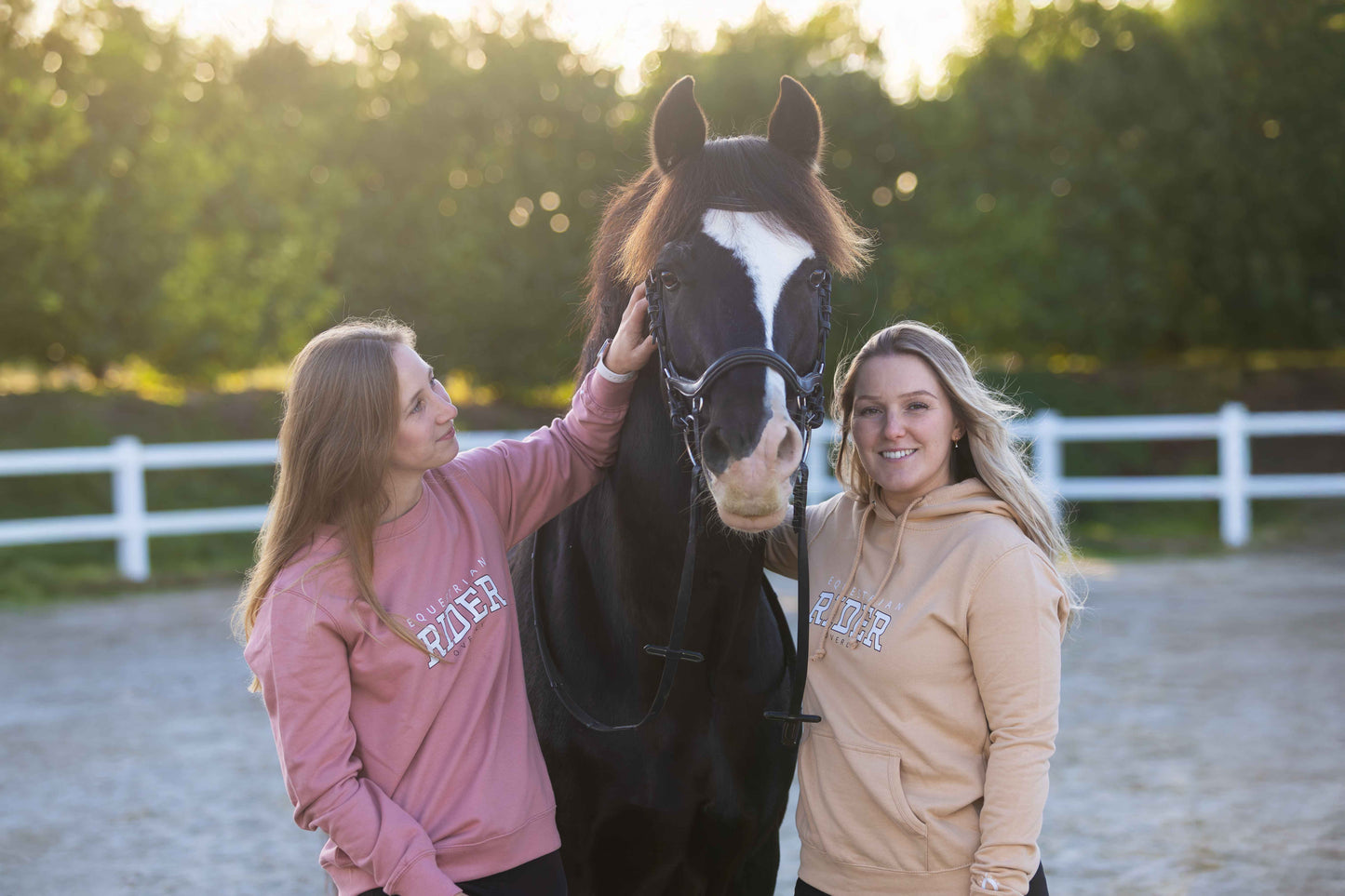 Hoodie Equestrian Rider Overly