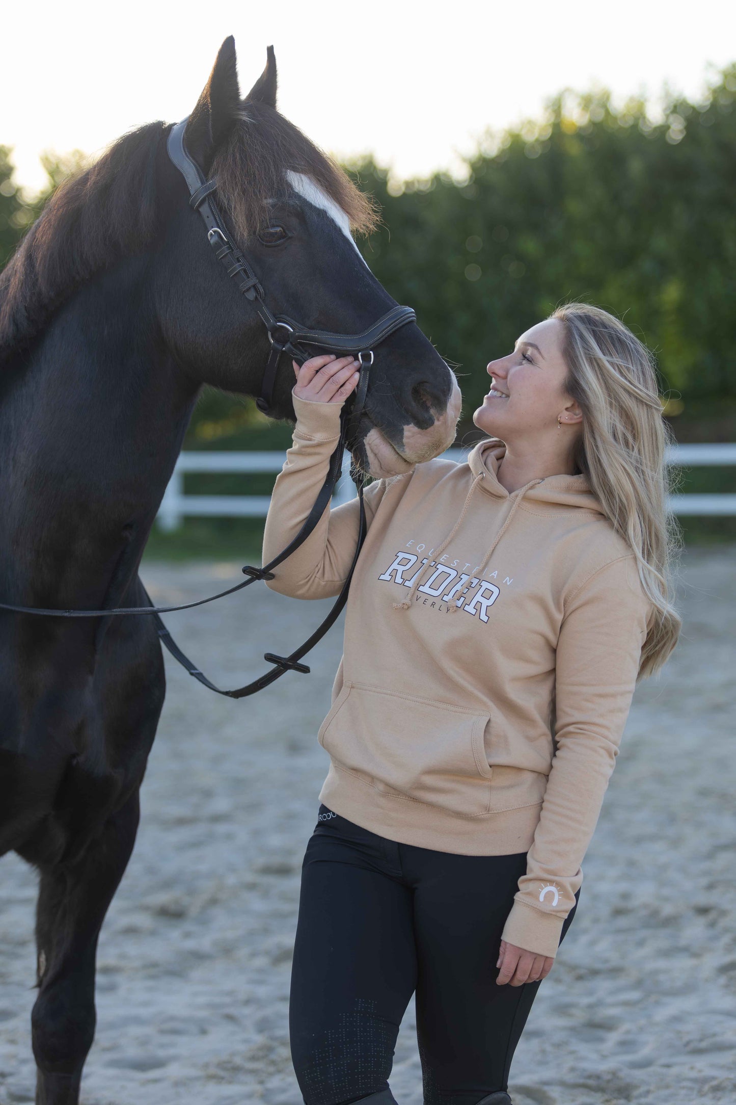 Hoodie Equestrian Rider Overly