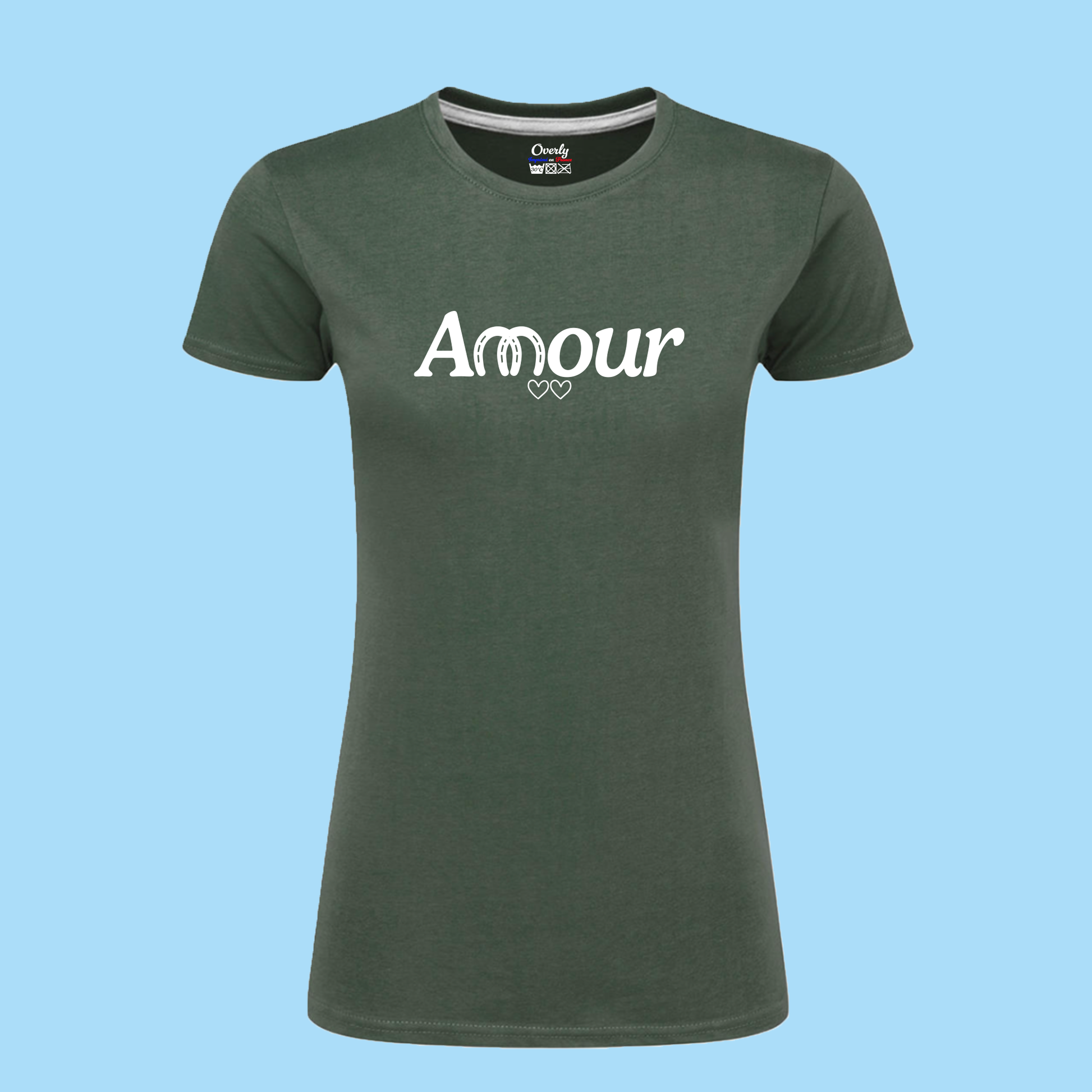T-shirt Overly Equestrian en coton 100 % avec logo élégant sur la manche gauche, idéal pour les cavaliers à la recherche de style et de confort."